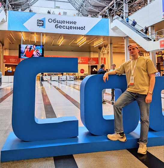 Коля выступил и доволен